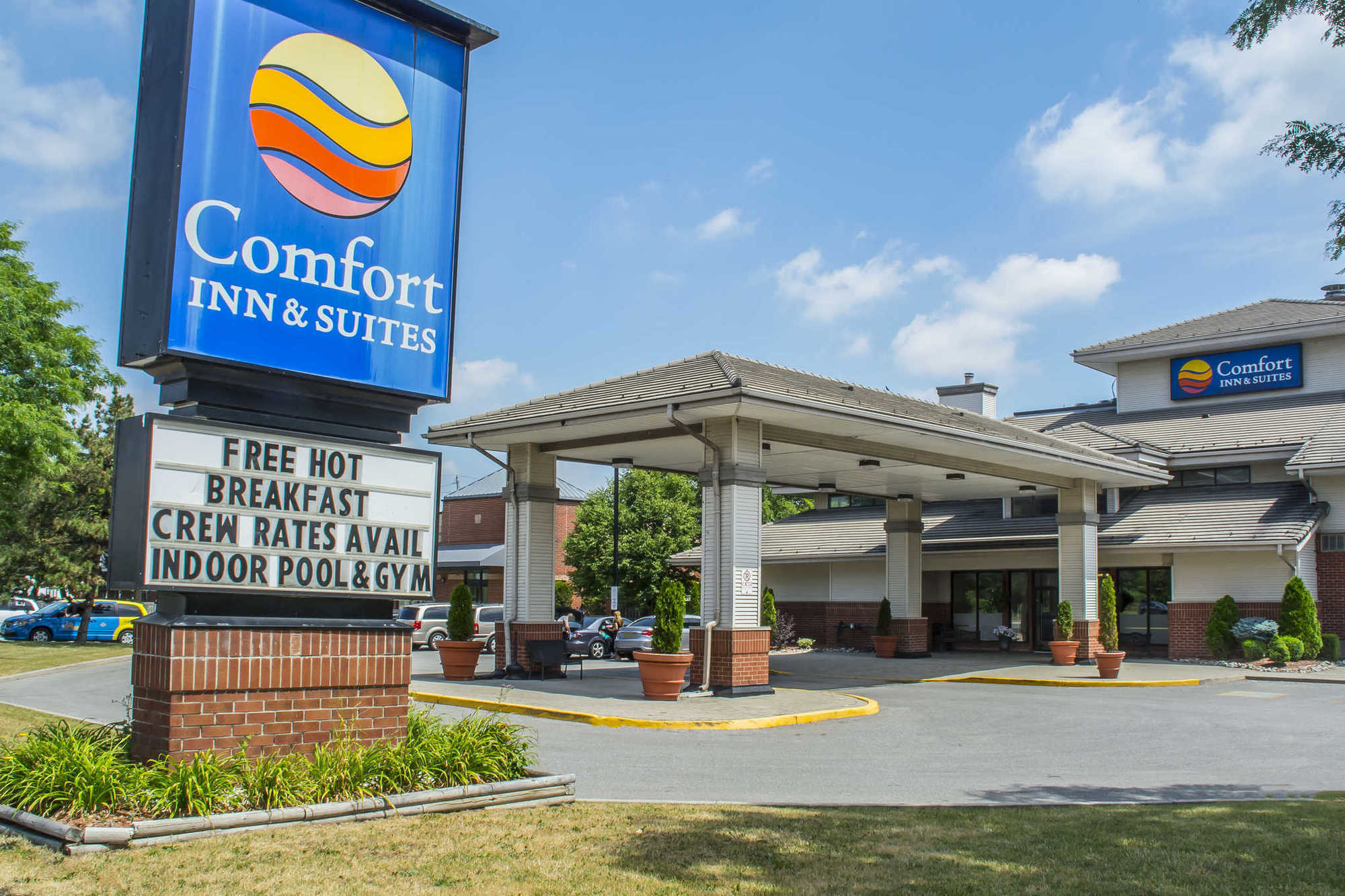 Comfort Inn & Suites Ambassador Bridge Windsor Exterior foto